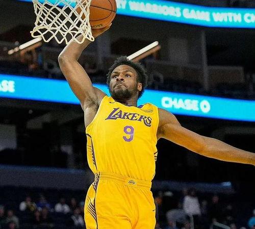 nba篮球10分,10分制下的激情对决